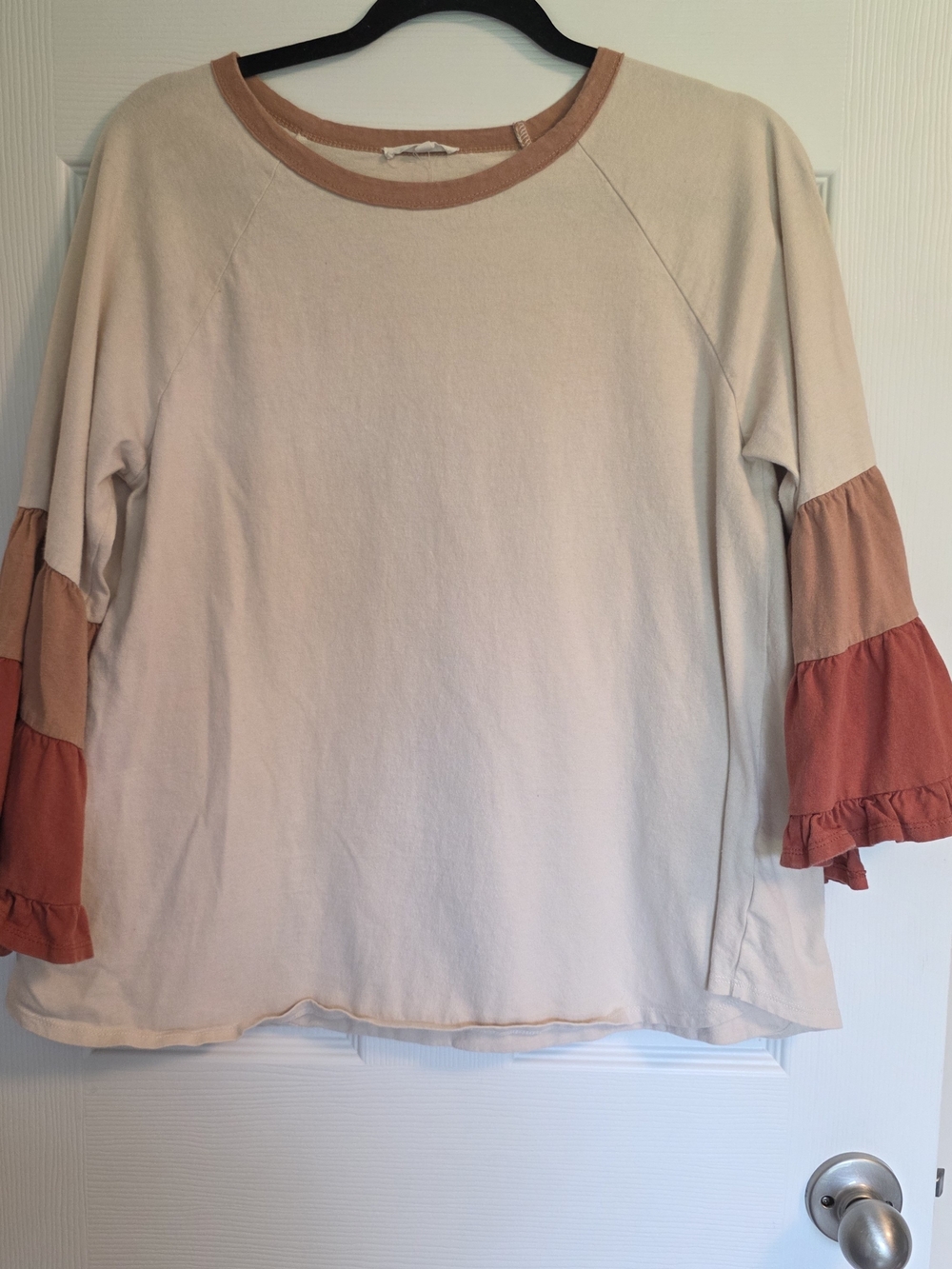 easel Cream Sweatshirt with Rust and Tan Ruffle Sleeves